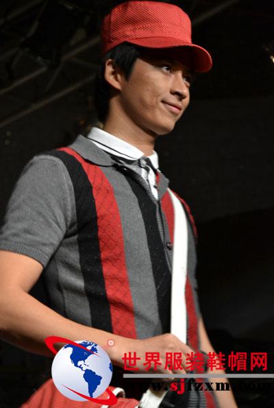 “时空穿梭”——2012以纯春夏服装趋势发布会
