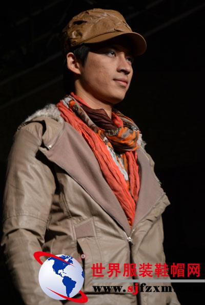 “时空穿梭”——2012以纯春夏服装趋势发布会