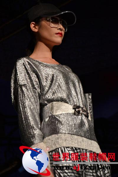 “时空穿梭”——2012以纯春夏服装趋势发布会