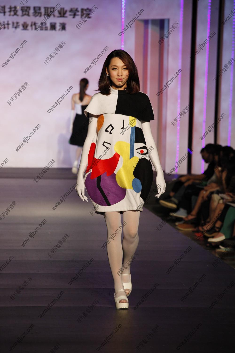 2012广州科技贸易职业学院服装设计毕业作品展