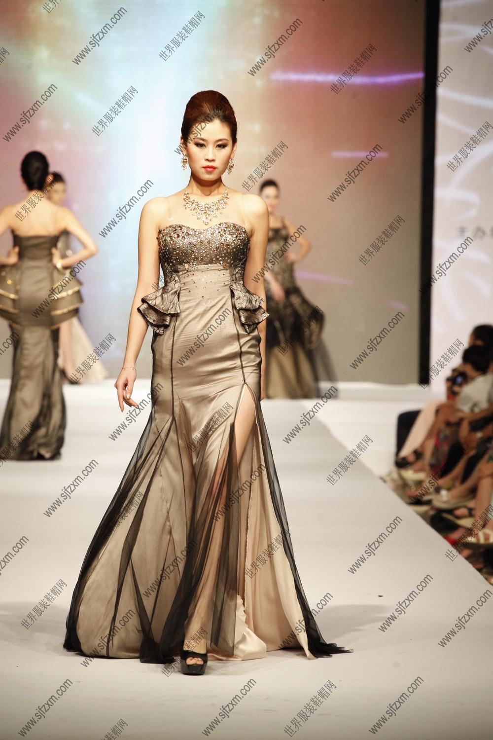 2012名瑞杯中国晚礼服设计大奖赛18号铜奖作品