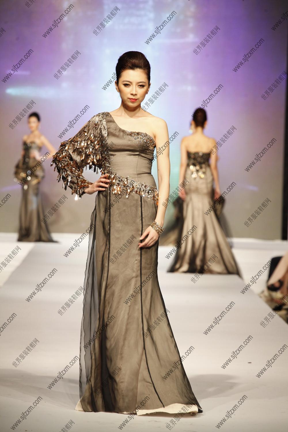 2012名瑞杯中国晚礼服设计大奖赛18号铜奖作品