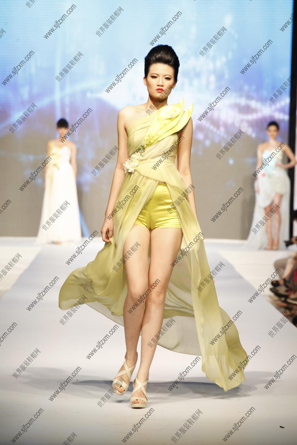 2012名瑞杯中国晚礼服设计大奖赛银奖11号作品