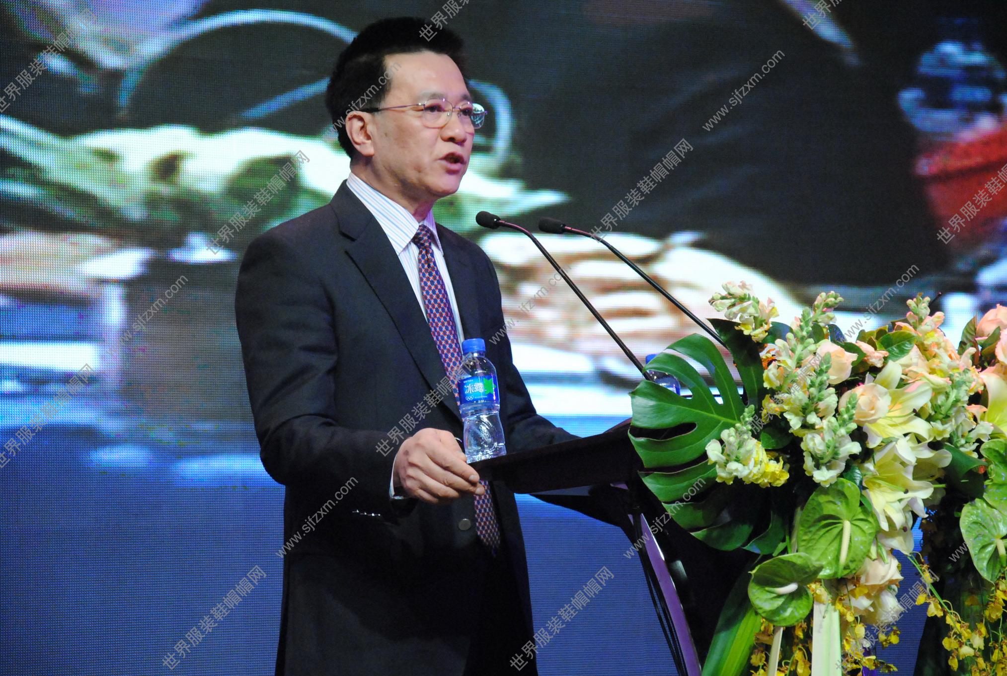 2012中国服装大会-高端论坛图片