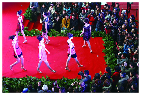 第八届中国重庆国际服装节隆重开幕